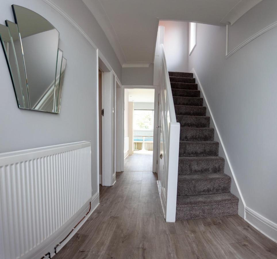 Quiet Residence Close To M6 Preston Samlesbury Exterior foto